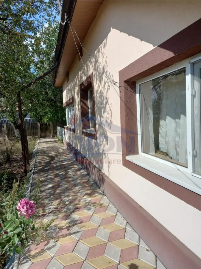 Ulmeni - jud. Calarasi ,  casa locuibila si teren intravilan - foto 5