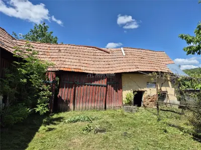 Casa de vanzare cu 2112 mp teren - foto 9