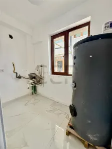 Timpuri Noi metrou, Splaiul Unirii , Vila P+2+M, NEMOBILATA, pretabila BIROURI - foto 13