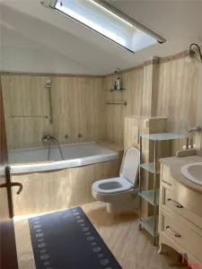 Vila tip duplex,Strip Mall-Iancu Nicolae - foto 13