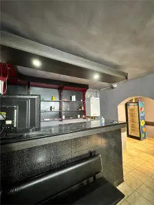 Oportunitate - Spatiu comercial  P+1 - foto 5