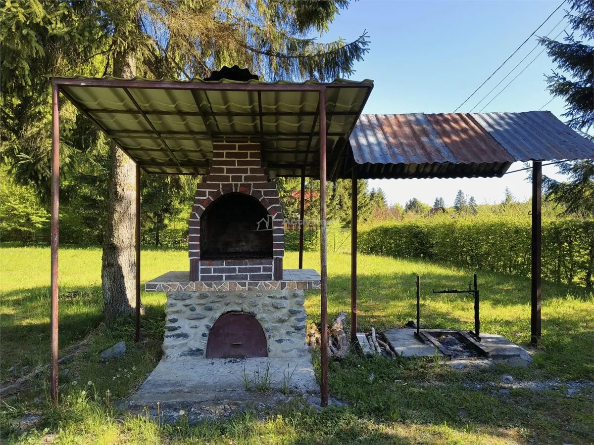Casa de vacanta de vanzare Valea Avrigului - foto 7