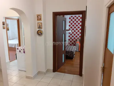 3 camere decomandat - Nerva Traian - Timpuri Noi - foto 2