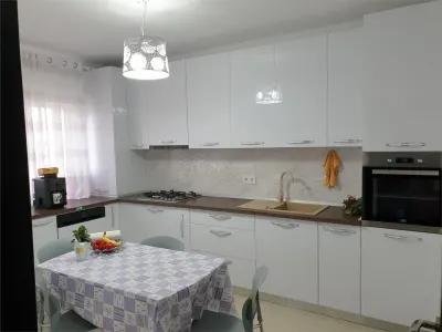 Casa 4 camere de inchiriat micro 3 Penny mobilata utilata - foto 2