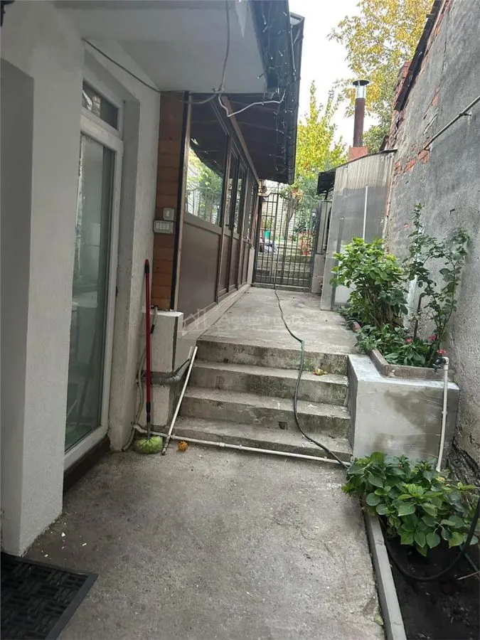 Casa P+E , teren 300 mp, pretabila - clinica, birouri, locuinta - Parc - foto 2