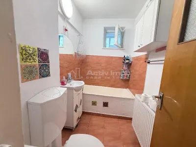 Vanzare apartament 2 camere - Drumul Taberei -   Bulevardul Timisoara -  78000E ! - foto 5