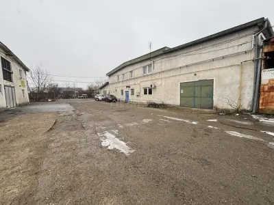 Hala 2532 mp  - Calea Borsului - teren 3045 mp - Oradea