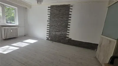 Apartament 4 decomandat, parter - Valea Rosie - foto 2