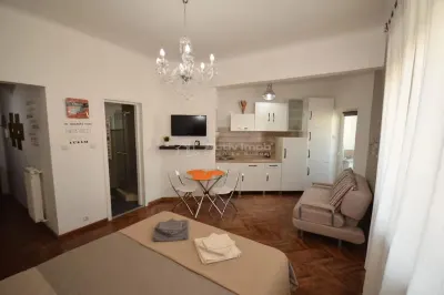 garsoniera - 40 mp - centrala proprie - Bulevardul Dacia - Bucuresti