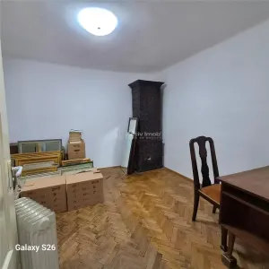 apartament 3 camere la curte, pivnita, centrala, Armeneasca- Mosilor - foto 7