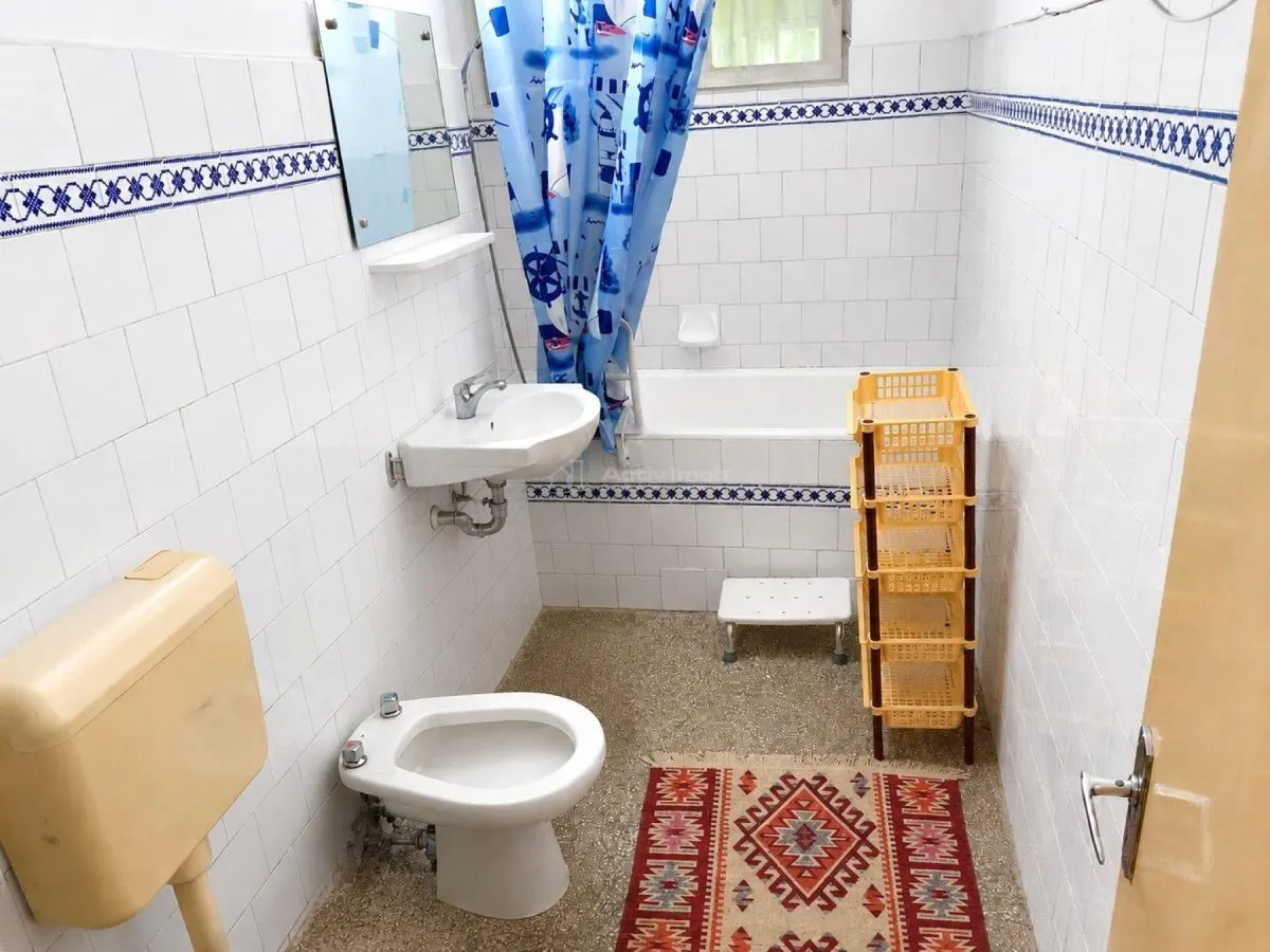 Apartament 4 Camere Etaj 1 cu garaj  si boxa Baia Mare Central - foto 7