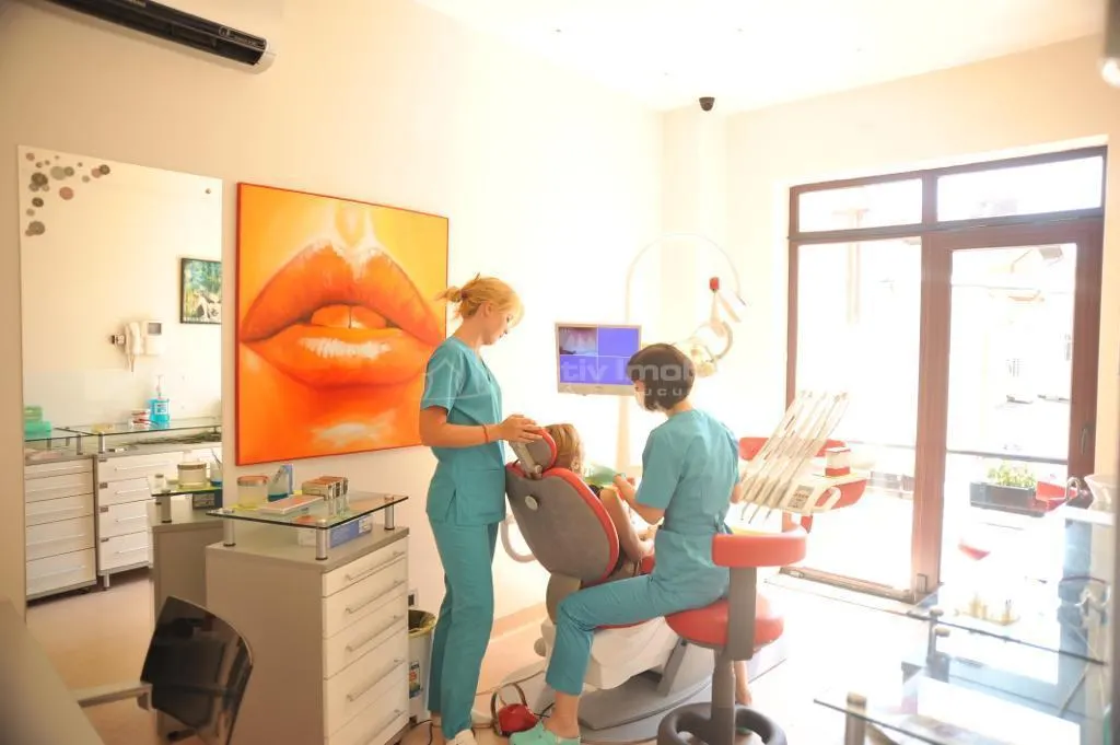 Clinica Stomatologica Nerva Traian - 0% comision - foto 20