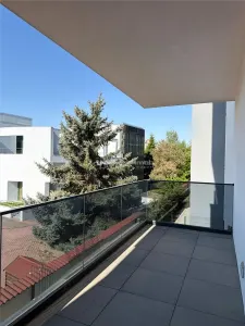 2 camere lux - Bulevardul Pipera - 68mp - etaj 1 din 3 - prima inchiriere - foto 8