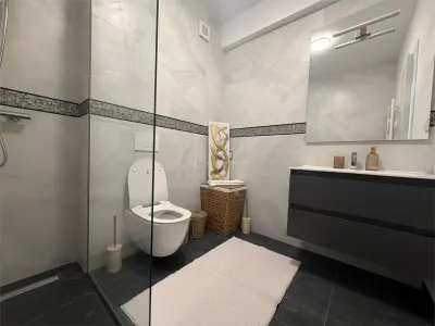 2 camere lux - Bulevardul Pipera - 68mp - etaj 1 din 3 - prima inchiriere - foto 9