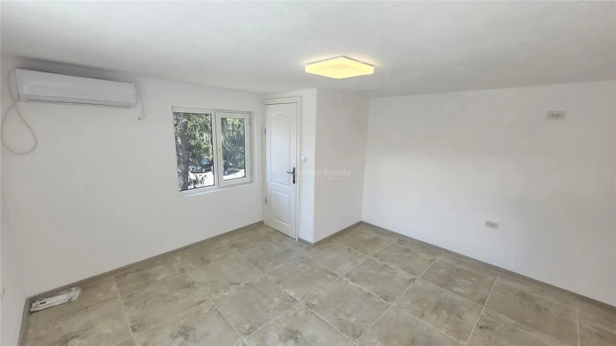 Oravita, Spatiu Comercial, Zona Piata, Usor Negociabil - foto 8