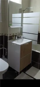 Apartament 2 deomandat, mobilat, utilat, CT, etaj 1 - Rovine - foto 10