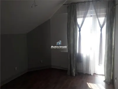 Vila- P+E  4 Camere , 2 bai- Sanpetru Brasov - foto 17
