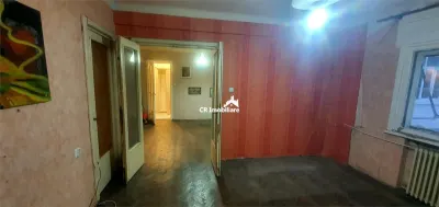 Apartament 3 camere Piata Sfanta Vineri - foto 3
