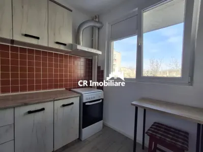 Apartament 2 camere, 1 Mai - foto 2