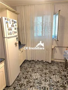 Apartament 3 camere 1 Decembrie 1918 - foto 2