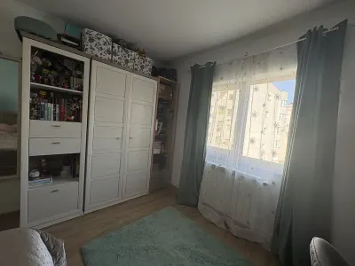 Apartament 4 camere Vitan - foto 2
