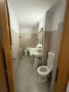 Garsoniera, Piata Unirii - foto 3