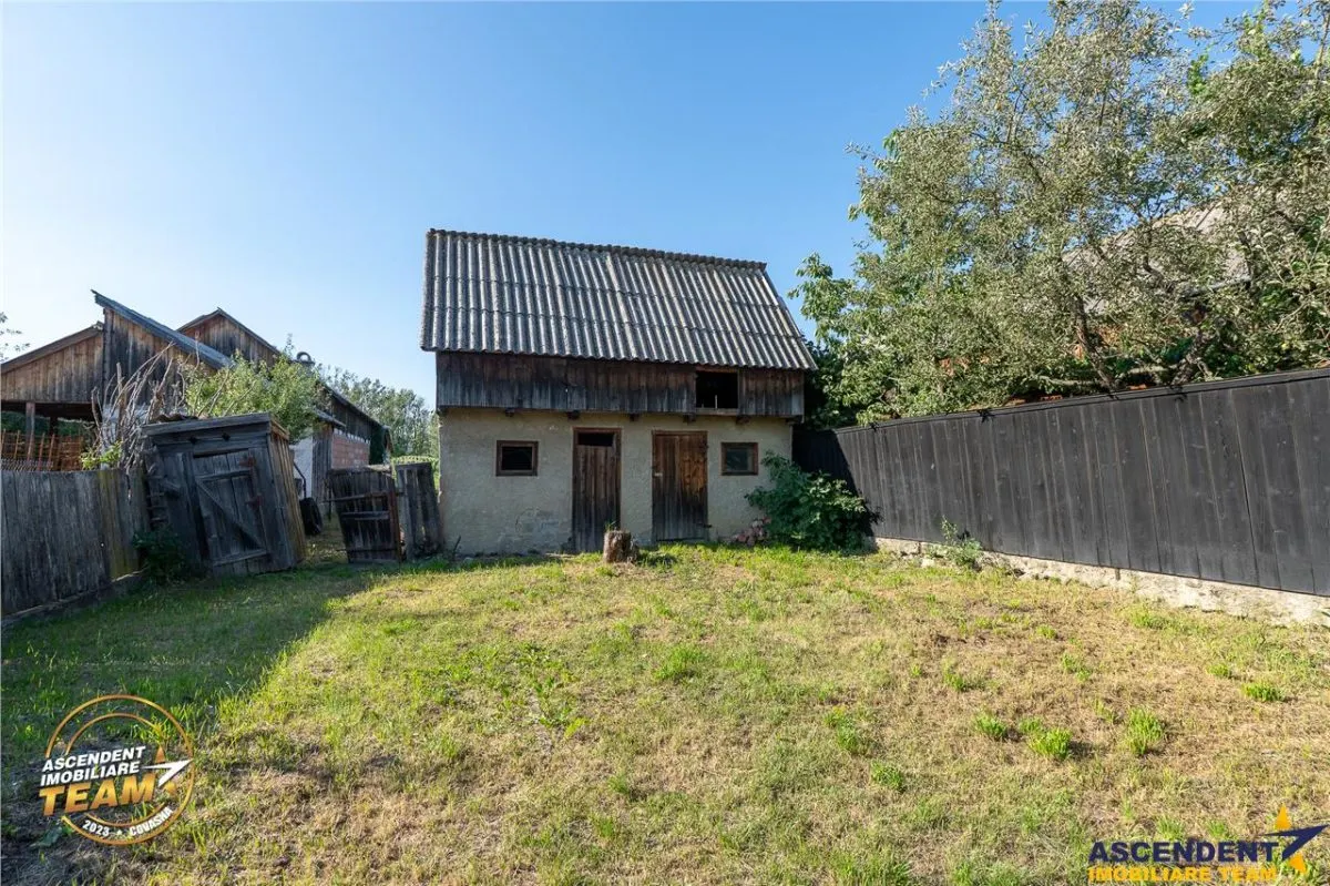 FILM! De vanzare casa traditionala, cu dependinte si facilitati, in Bretcu, Covasna - foto 14
