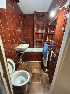 VEZI VIDEO! 2 camere 48 mp Decomandat, parter cu balcon 11 m, Viziru 1 - foto 7