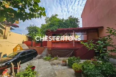 Vila individuala cu piscina si spatiu comercial | Dristor - Fizicienilor - foto 2
