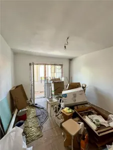 Sagului, apartament 2 camere, decomandat, etaj 1, bloc izolat - Timisoara