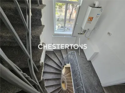 Prima inchiriere | totul nou | Apartament 2 dormitoare, curte proprie si terasa, ultracentral zona Sala Sporturilor, Constanta - foto 12