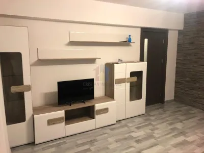 Inchiriere Ap.2 cam, conf 1, Independentei, et 4/10, mobilat si utilat, renovat complet - foto 7
