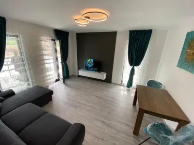 Inchiriem Apartament 2 Camere, Modern, Decomandat, Cristian - Cristian