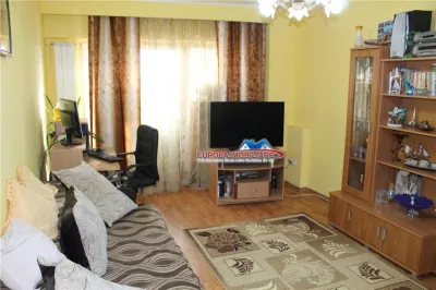 Apartament 3 camere de vanzare  zona Peco-Tulcea - foto 2