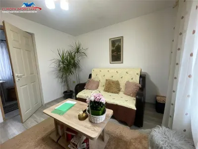Casa  de vanzare zona E3 -Tulcea - foto 6