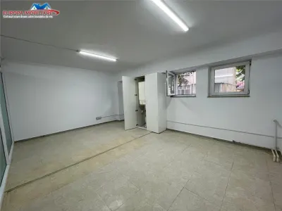 Spatiu de inchiriat in zona ultracentrala Tulcea - foto 8