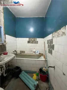 Apartament cu 2 camere de vanzare zona centrala Tulcea - foto 7