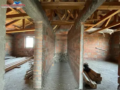 Casa P+M de vanzare in Cataloi - foto 15