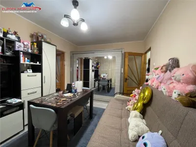 Apartament cu 2 camere de vanzare zona Alunisului Tulcea - Tulcea