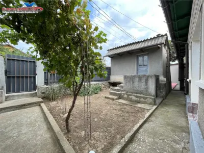 Casa de vanzare zona Alexandru cel Bun Tulcea - foto 5