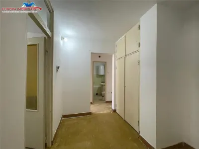Apartament 2 camere de vanzare zona C5 Tulcea - foto 3