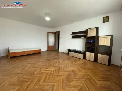 Apartament 4 camere de vanzare zona centrala Tulcea - Tulcea