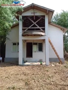Casa P+M si teren intravilan de vanzare in localitatea Patlageanca-jud Tulcea - Patlageanca