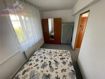Apartament 2 camere de vanzare zona 23 August-Tulcea - foto 4