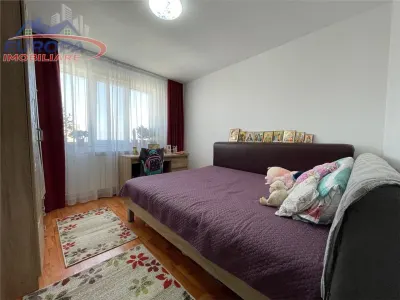 Apartament 3 camere de vanzare zona centrala Tulcea - foto 3