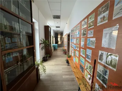 Cladire cu un aspect aparte de inchiriat in Centrul Focsaniului - foto 16