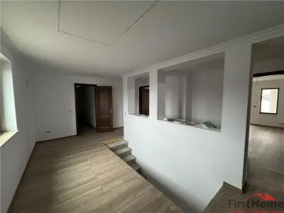 Vila deosebita Parter + Mansarda de vanzare in Odobesti - foto 23
