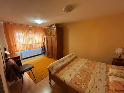 Apartament cu 3 camere de vanzare, zona Quattro. - foto 11