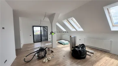 Apartament 3 camere bloc vila - 75 mp + parcare - Tractorul 137500 euro - foto 12