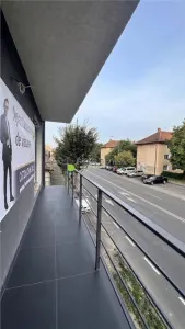 Apartament 3 camere bloc vila - 75 mp + parcare - Tractorul 137500 euro - foto 6